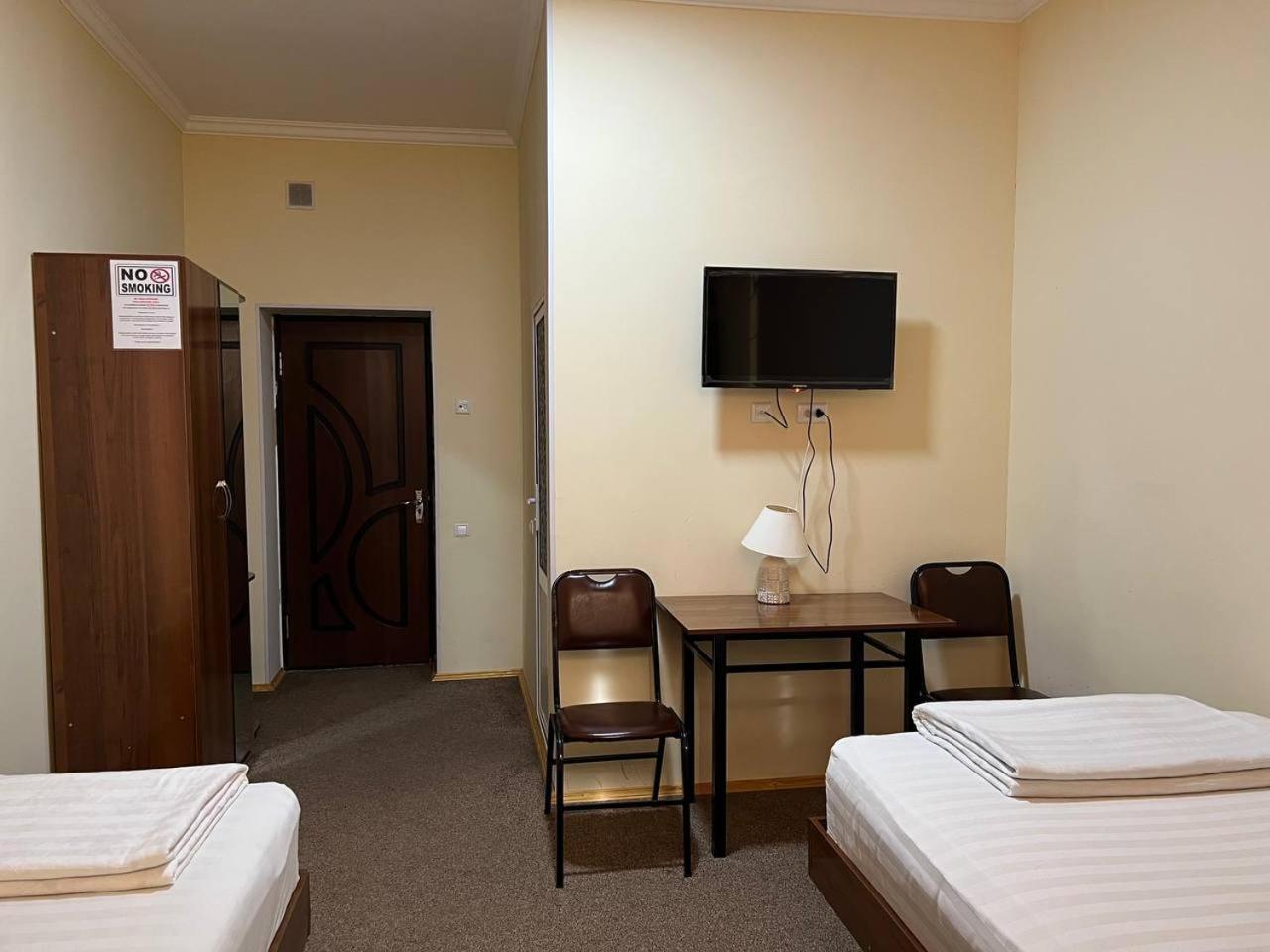 Orom Hotel Fergana Kültér fotó