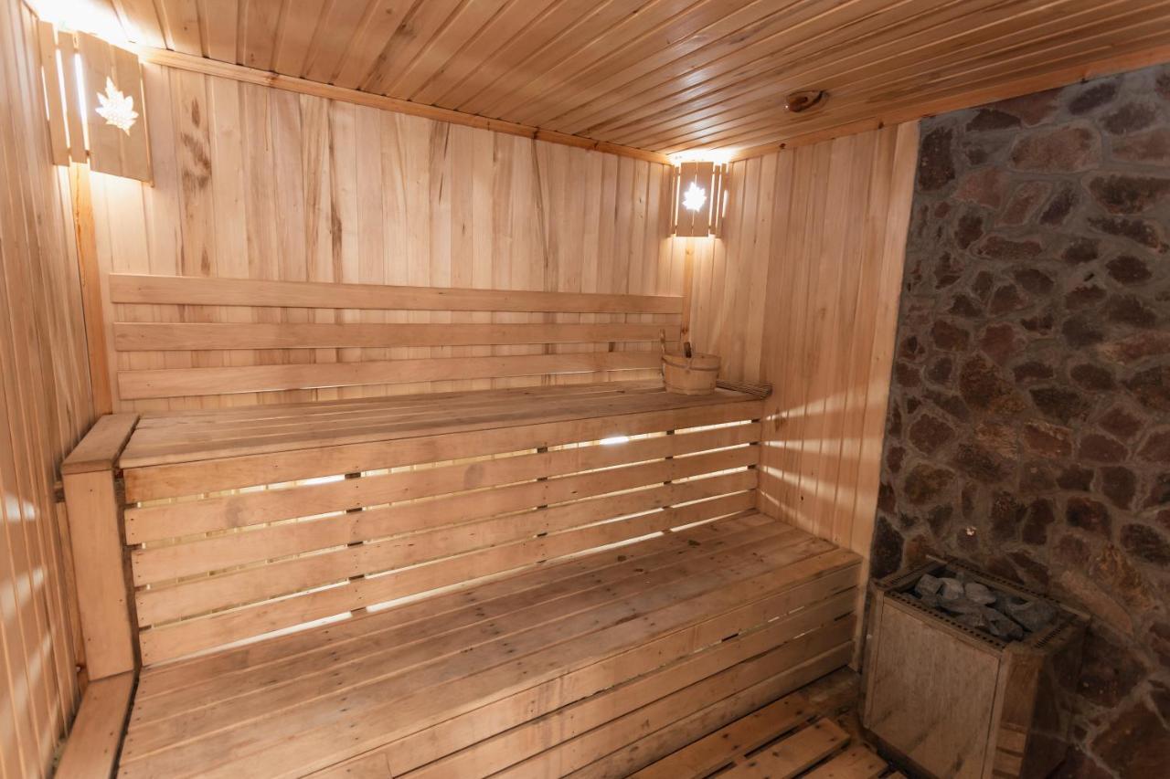 Orom Hotel Fergana Kültér fotó