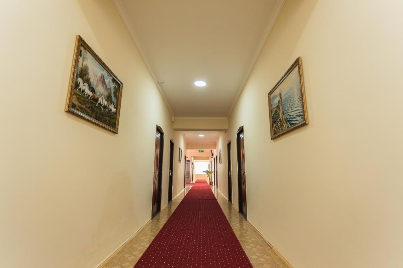 Orom Hotel Fergana Kültér fotó